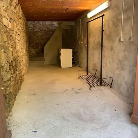 The Hideaway Nébias