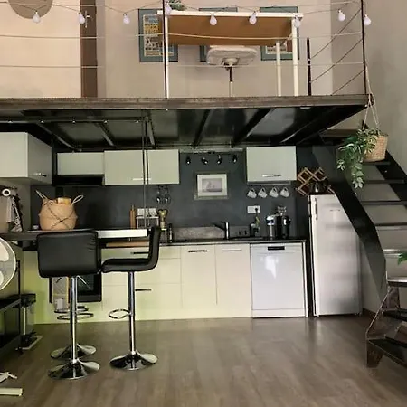 Semesterbostad The Hideaway