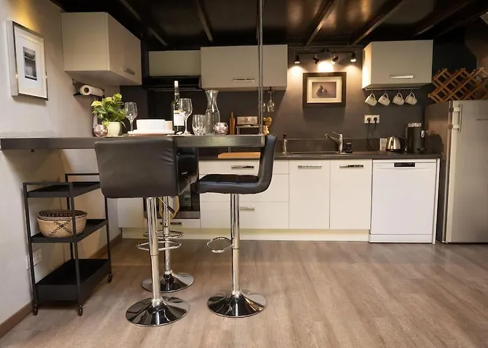 The Hideaway Nyaraló *